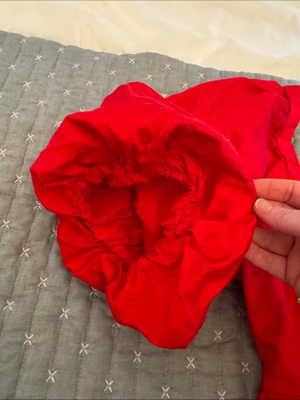 EUC Old Navy Red Peplum Puff-Sleeve Top